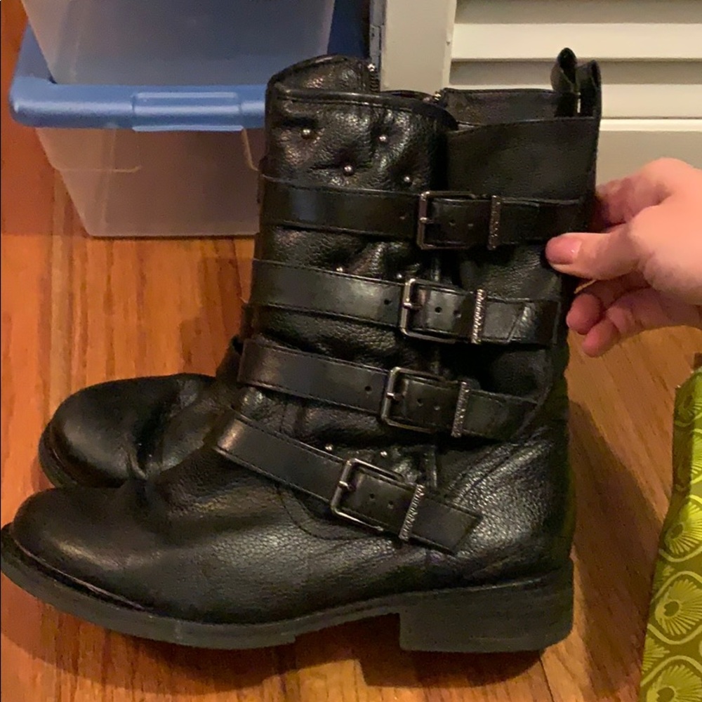 Gianni bini studded combat black boot 8.5